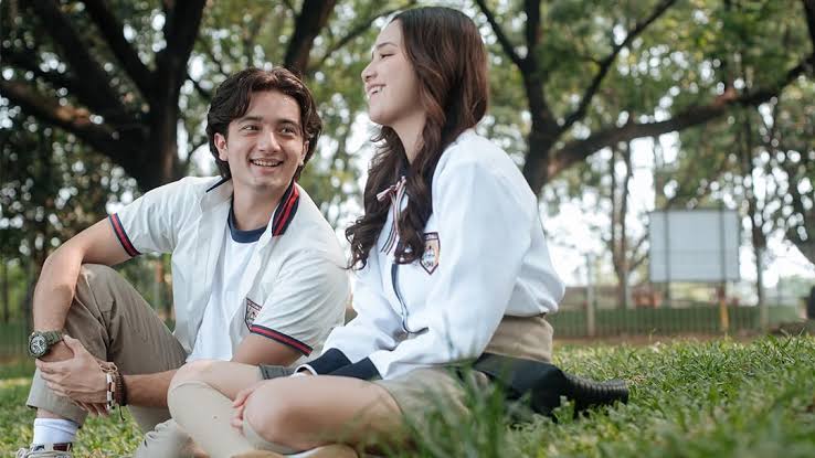 Nonton Ayo Putus (2022) Streaming Online LK21